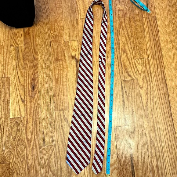 3/$20! Polo Ralph Lauren Maroon and Gray Striped Tie - Picture 7 of 7